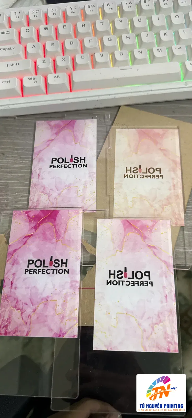 Menu Book tiệm nail 2